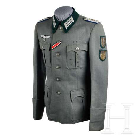 A Medical Officer Tunic - photo 1