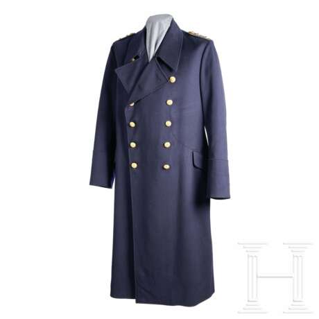 An Officer Great Coat - фото 1
