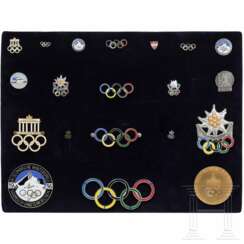 Mustertafel mit Abzeichen zu den Olympischen Spielen 1972 der Firma Poellath
