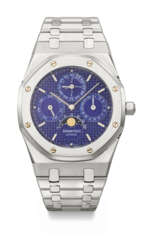 AUDEMARS PIGUET. A COVETED AND ATTRACTIVE STAINLESS STEEL AUTOMATIC PERPETUAL CALENDAR WRISTWATCH WITH MOON PHASES, LEAP YEAR INDICATION, &#39;SAPPHIRE BLUE&#39; DIAL AND BRACELET