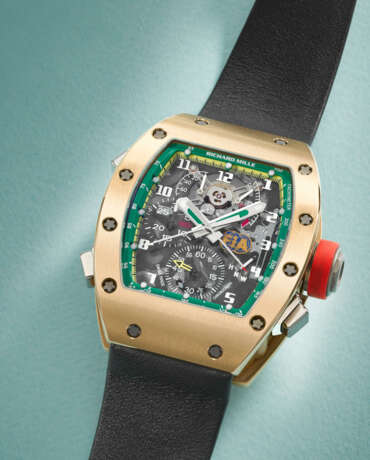 RICHARD MILLE. A UNIQUE 18K PINK GOLD SPLIT SECONDS CHRONOGRAPH WRISTWATCH WITH POWER RESERVE AND TORQUE INDICATORS, MADE FOR THE FIA - Foto 2