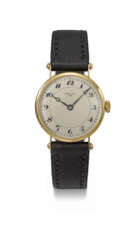 BREGUET. AN EXTREMELY RARE AND VERY EARLY 18K GOLD ‘OFFICIER’ WRISTWATCH WITH BREGUET NUMERALS