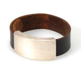 JENSEN, Georg: Lederarmband mit Silberzier. - photo 1