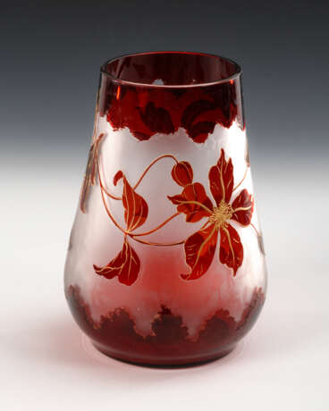 Vase mit Clematisranken, Harrach. - фото 1