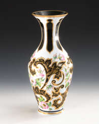 Böhmische Biedermeier-Vase.