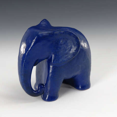 Blaues Elefantenbaby, Entwurf Max Laeuger/Karlsruhe. - photo 1