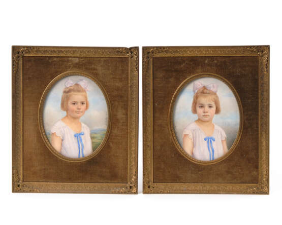 FUCHS, M.: Pendants Porträt-Miniaturen von Zwillingskindern. - photo 1