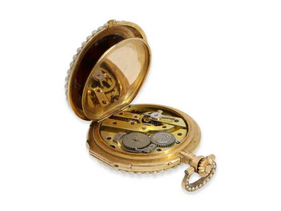 Taschenuhr/Anhängeuhr: einzigartige und sehr kostbare "Louis XV" Chatelaine-Uhr mit Achatkameen, Orientperlen und Diamantbesatz, Frankreich um 1880 - фото 5