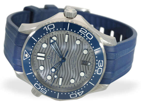 Armbanduhr: nahezu neuwertige, luxuriöse Taucheruhr Omega Co-Axial Masterchronometer Diver, Full-Set 2020 - фото 3