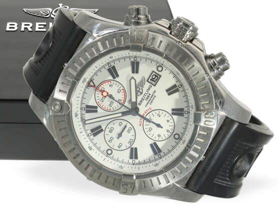 Armbanduhr: Breitling Chronometer "Chronograph Super Avenger" Ref. A13370, Full-Set 2009 - photo 1