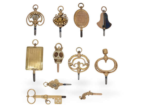 Uhrenschlüssel: kleine Sammlung seltener, goldener Spindeluhrenschlüssel, ca.1750-1850 - фото 1