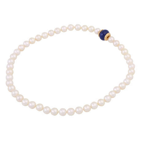 Pearl necklace with bayonet interchangeable clasp by Jörg Heinz, - фото 3