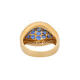 Ring with sapphires comp. ca. 2,6 ct and diamonds comp. ca. 0,4 ct, - photo 3