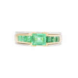 JACOBI ring with fine emerald carrés total approx. 1.6 ct, - Foto 2