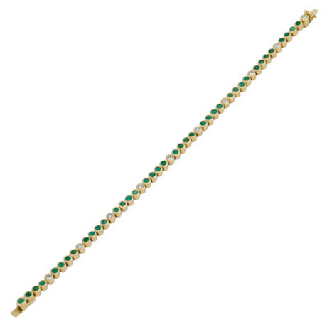 Bracelet with round faceted emeralds and diamonds total ca. 0,5 ct, - Foto 3