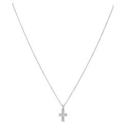 Chain and cross pendant with diamonds