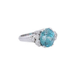 Ring with large turquoise blue zircon approx. 10 ct and diamonds