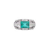 SCHILLING ring with high fine emerald ca. 2,3 ct and diamonds, - photo 2