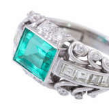 SCHILLING ring with high fine emerald ca. 2,3 ct and diamonds, - фото 5