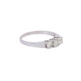 Ring with 3 diamonds together ca. 1 ct, - фото 1