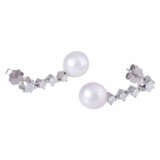 Pair of earrings with pearls and diamonds - photo 2