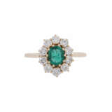 Ring with emerald and diamonds - фото 2