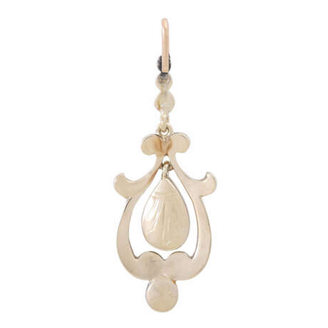 Classicist pendant with diamond roses - фото 2