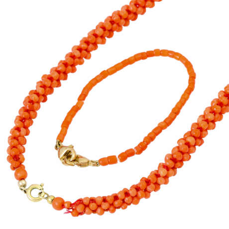 Coral necklace and bracelet, - photo 3