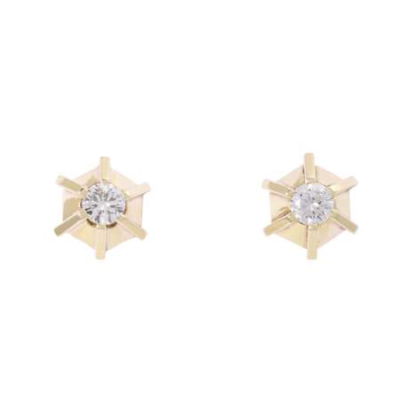 Stud earrings with diamonds total ca. 0,5 ct, - фото 1