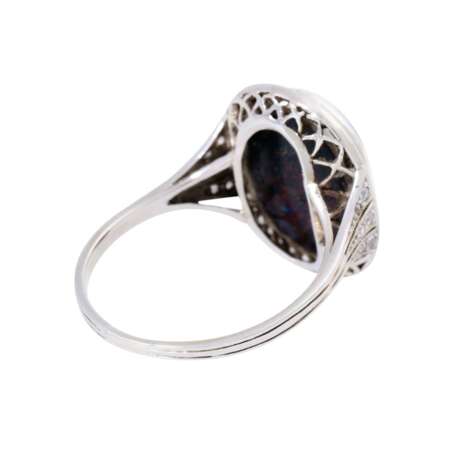 Ring with opal surrounded by diamonds - Foto 3