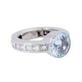 Ring with aquamarine and princess diamonds of total approx. 2,16 ct, - Foto 1