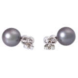 Earrings with diamonds total ca. 1,5 ct and removable Tahitian pearls, - photo 4