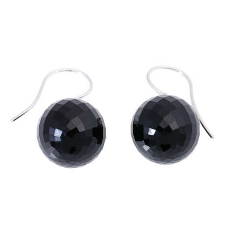 OLE LYNGGAARD Earrings with onyx and diamonds total approx. 0.2 ct, - photo 2