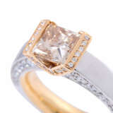 Ring with princess diamond of approx. 1.6 ct, - photo 6