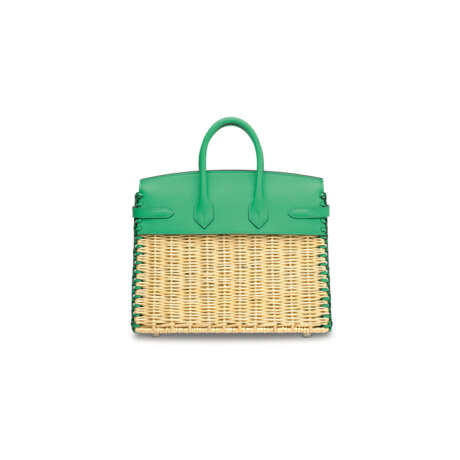 A LIMITED EDITION MENTHE SWIFT LEATHER & OSIER PICNIC BIRKIN 25 WITH PALLADIUM HARDWARE - Foto 4