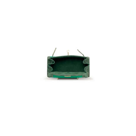 A RARE, MALACHITE PLEATED SATIN & VERT FONC&#201; VEAU DOBLIS LEATHER MINI KELLY 20 WITH GOLD HARDWARE - photo 5