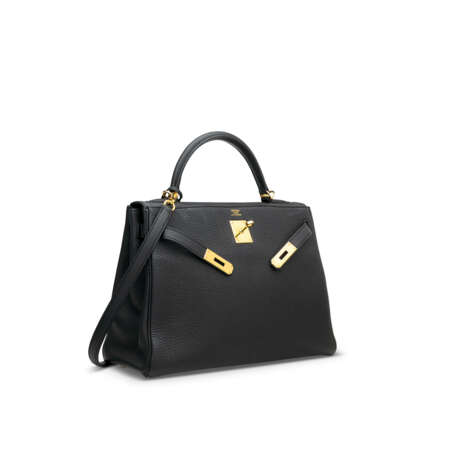 A BLACK TOGO LEATHER RETOURN&#201; KELLY 32 WITH GOLD HARDWARE - Foto 2
