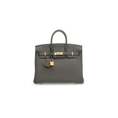 AN &#201;TAIN TOGO LEATHER BIRKIN 25 WITH GOLD HARDWARE