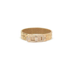 AN 18K ROSE GOLD &amp; DIAMOND MILANESE MESH KELLY BRACELET