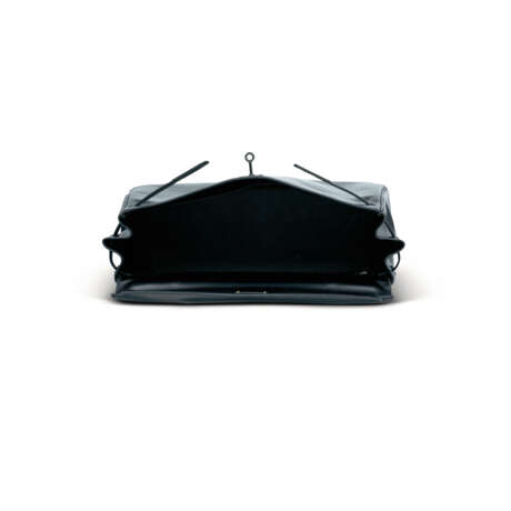 A LIMITED EDITION BLACK CALF BOX LEATHER RETOURN&#201; SO BLACK KELLY 35 WITH BLACK PVD HARDWARE - Foto 5