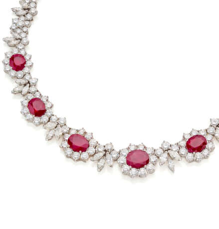 Oval ruby, round and navette diamon… - photo 2