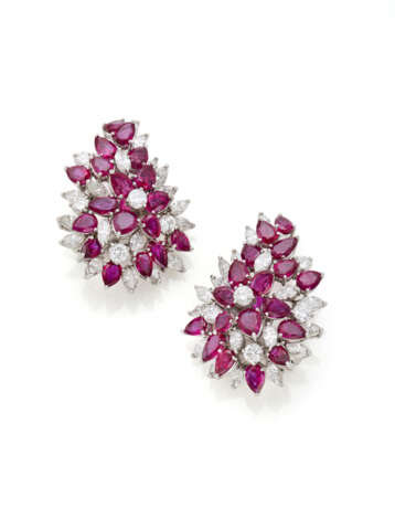 Pear shaped ruby, round and navette… - photo 1