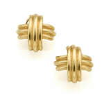 TIFFANY & CO.
Yellow gold earrings,… - photo 3