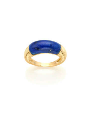 VAN CLEEF & ARPELS
Lapis lazuli ye… - photo 1