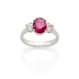 Oval ct. 2.25 circa ruby and diamon… - photo 1