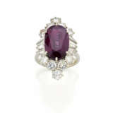 Oval ct. 8.30 circa ruby, round and… - photo 1