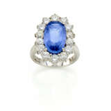 Oval ct. 6.12 circa sapphire and di… - photo 1