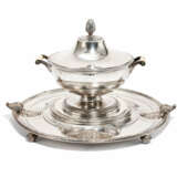 Magnificent ensemble of a tureen and a large presentoir - фото 1