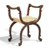Extraordinary scissor stool with lion mascarons - photo 1
