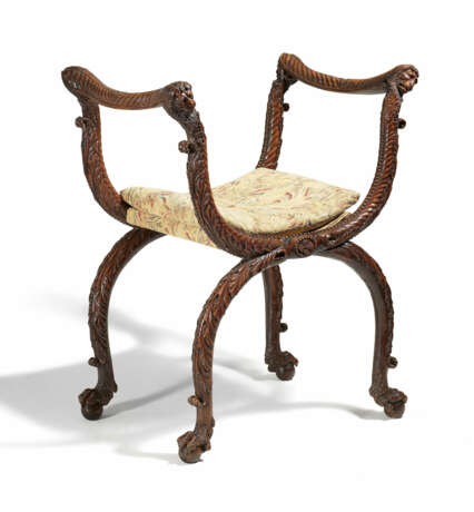 Extraordinary scissor stool with lion mascarons - фото 1